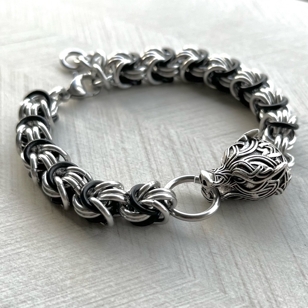 Men or women Handmade maille bracelet wolf head viking celt goth black & silver - Picture 2 of 16